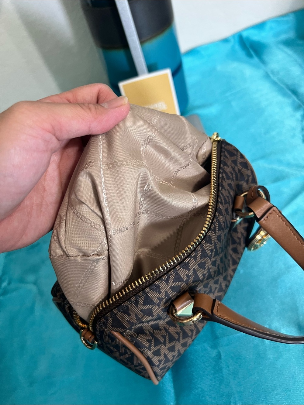 Michael Kors Grayson Brown MK Monogram Woven Duffle Satchel crossbody bag - Picture 3 of 7